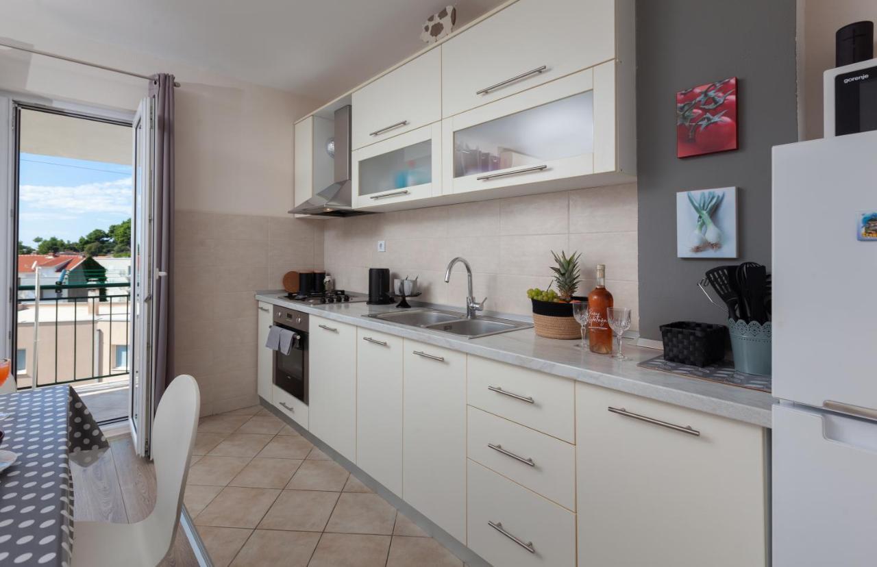 פודגורה Sea View Ela Apartments מראה חיצוני תמונה