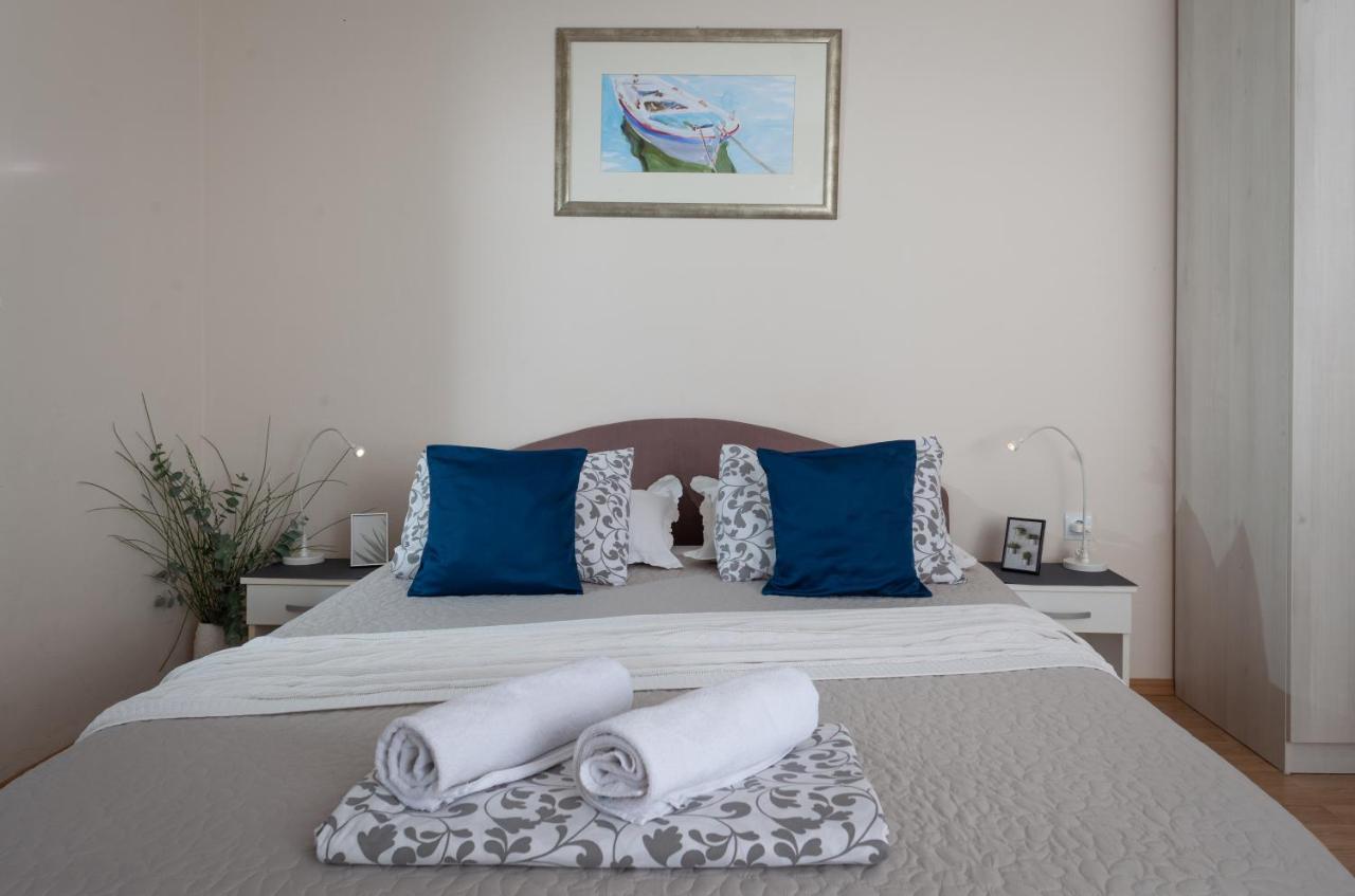פודגורה Sea View Ela Apartments מראה חיצוני תמונה